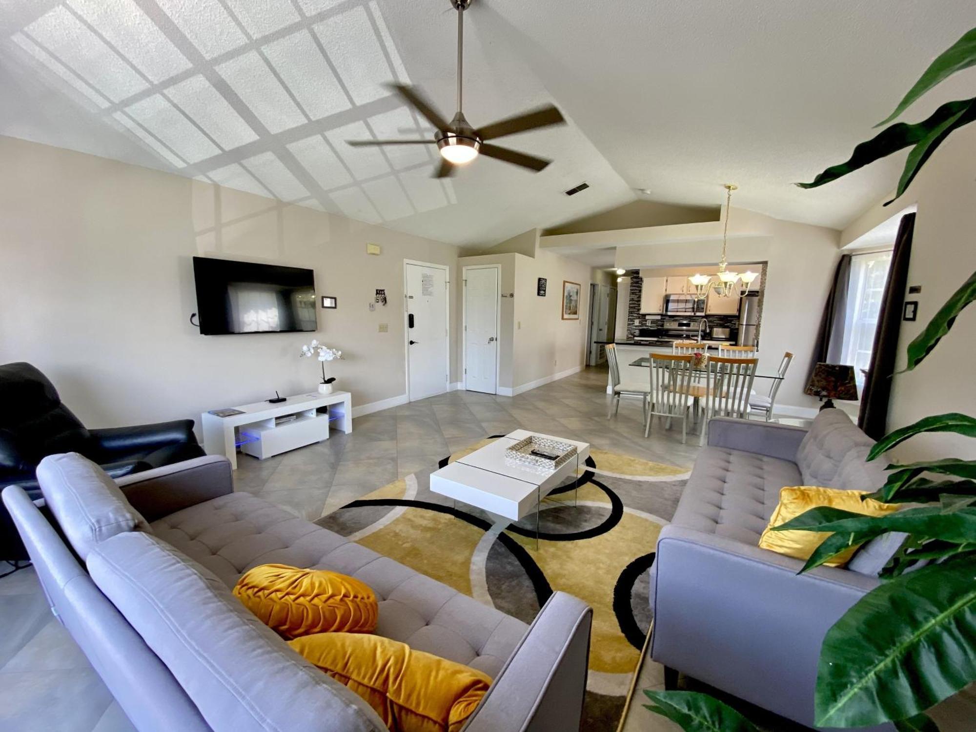 Apartment Royal 72