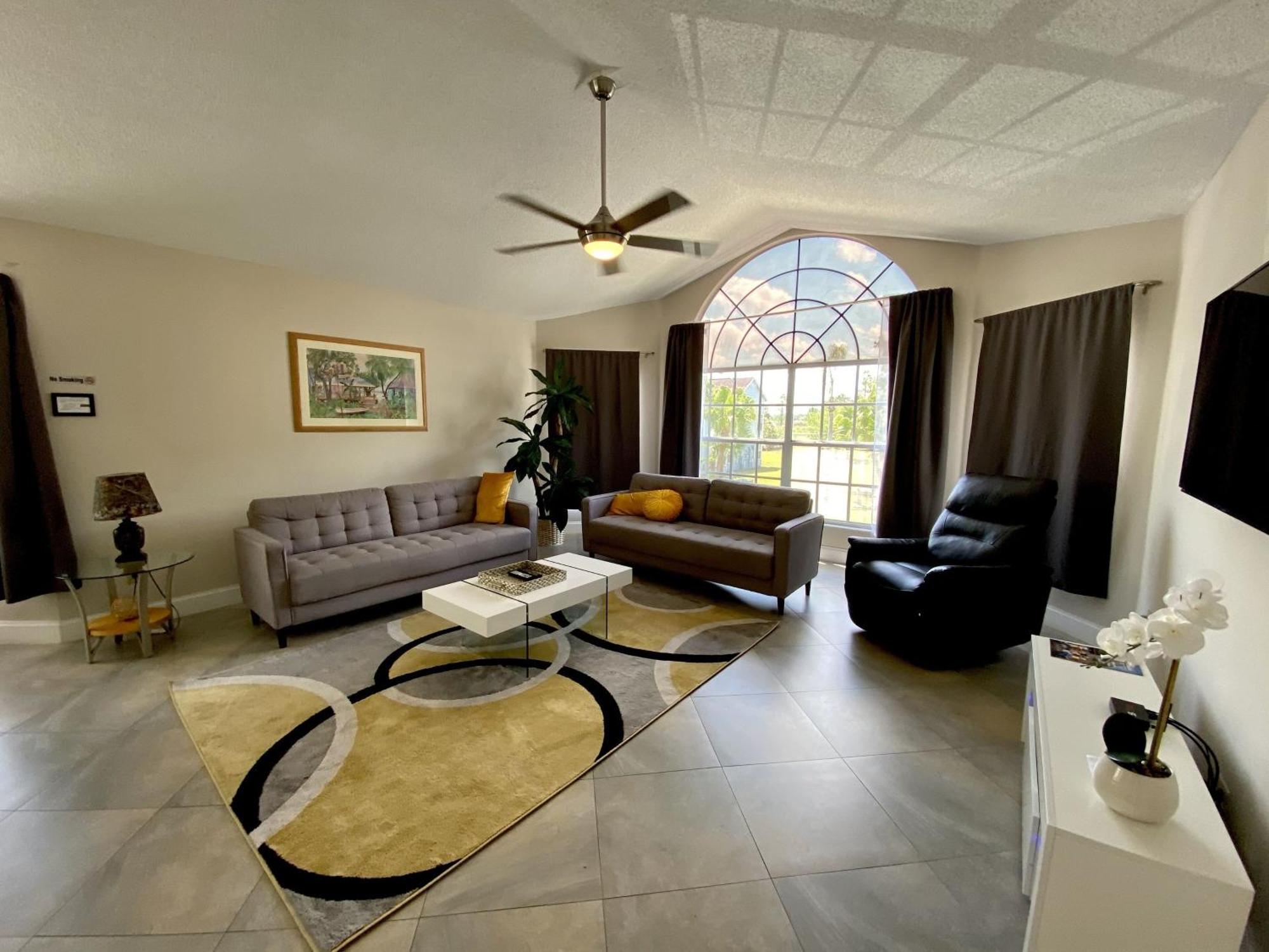 Royal 72 Apartment Kissimmee